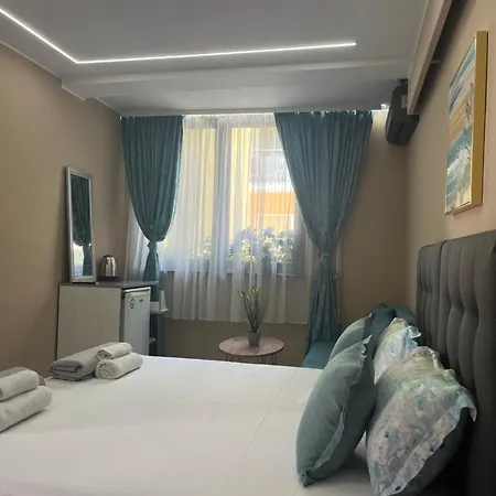 за гости бела Ahtopol