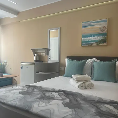 за гости бела * Ahtopol